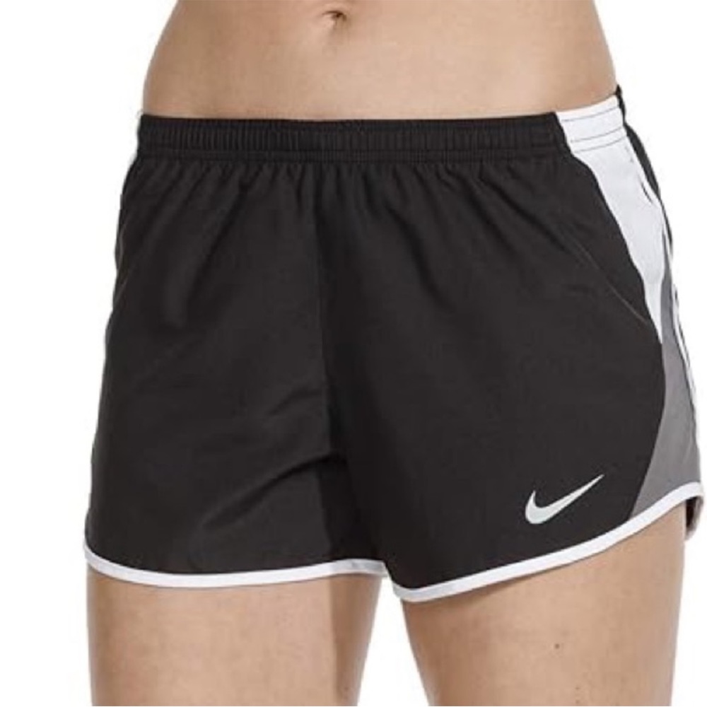 Nike Dry 10k Running Athletic Exercise Gym
Workout Shorts Dri-Fit Women's Medium